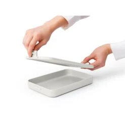 Brabantia Make & Take Lunchbox Plat Lichtgrijs -Home-Keuken 102 2841 3 1